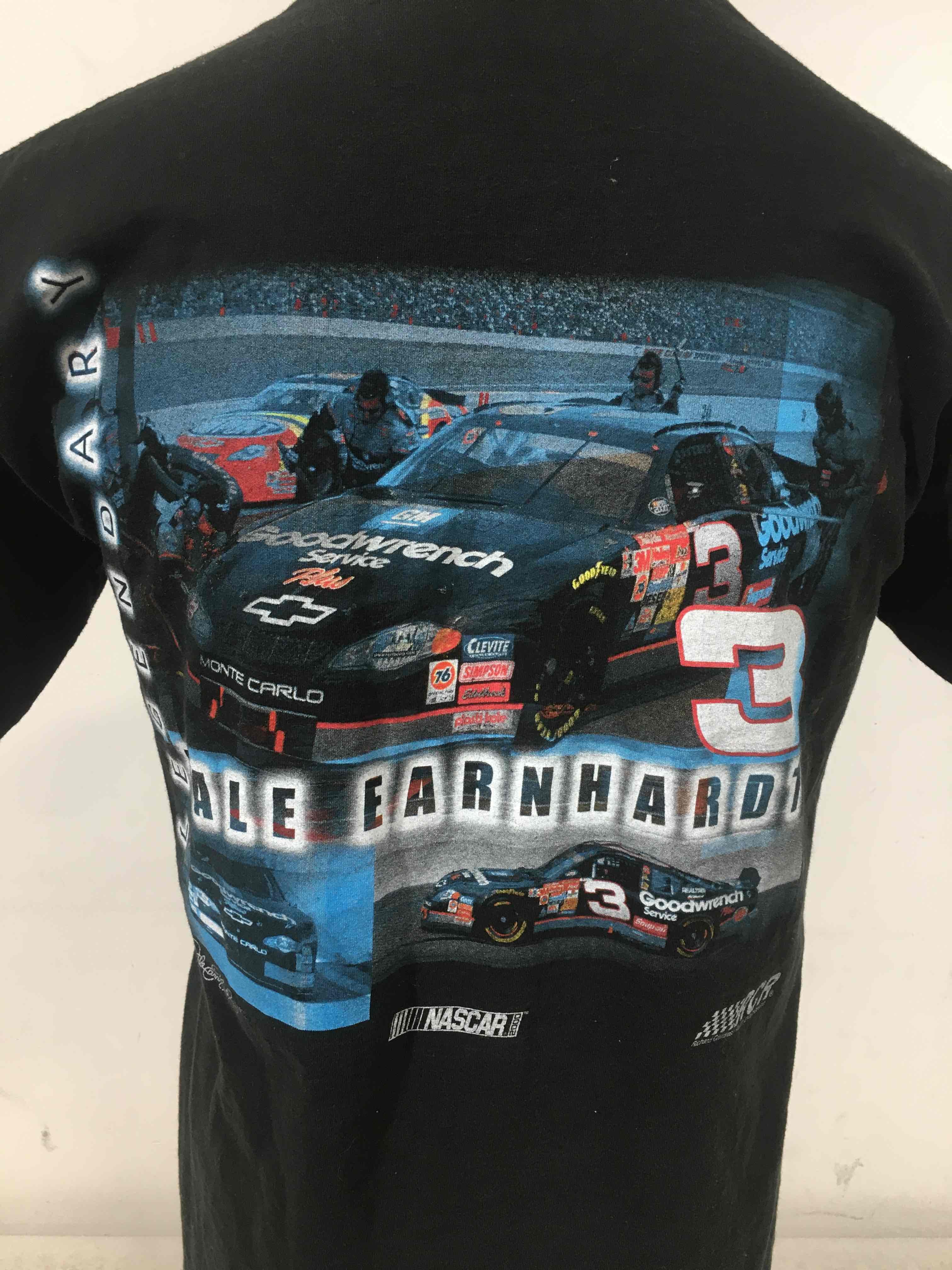 Nascar orders men's size Medium